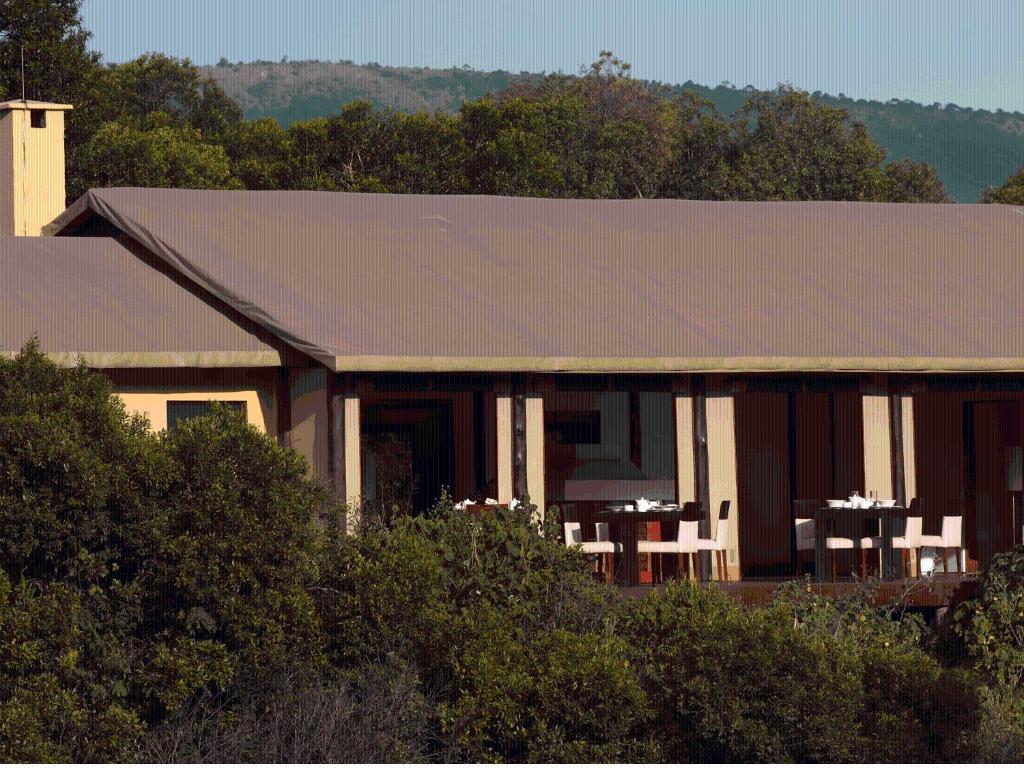 Ngerende Island Lodge (Adults Only) Maasai Mara Bagian luar foto